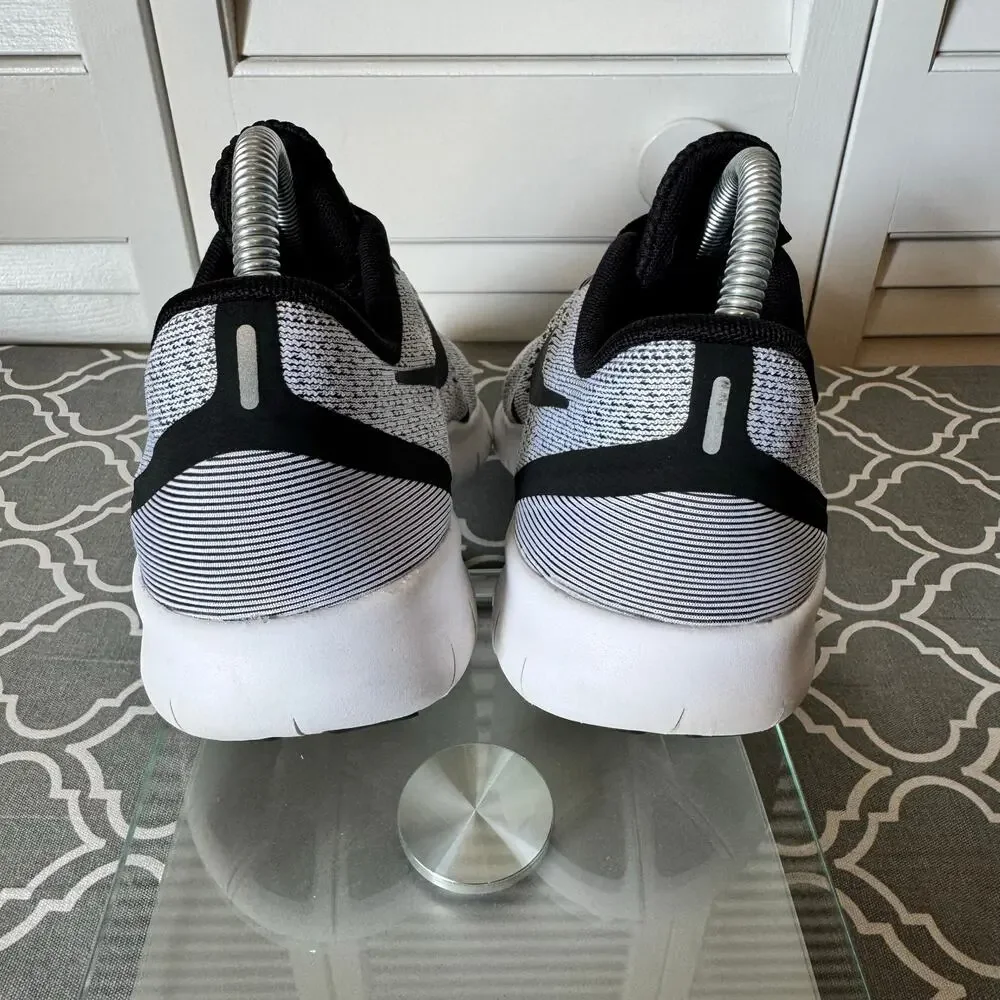 Nike Free RN Running Sneakers Youth 7 Women’s 7.5 Grey Black Athletic Gym Shoes